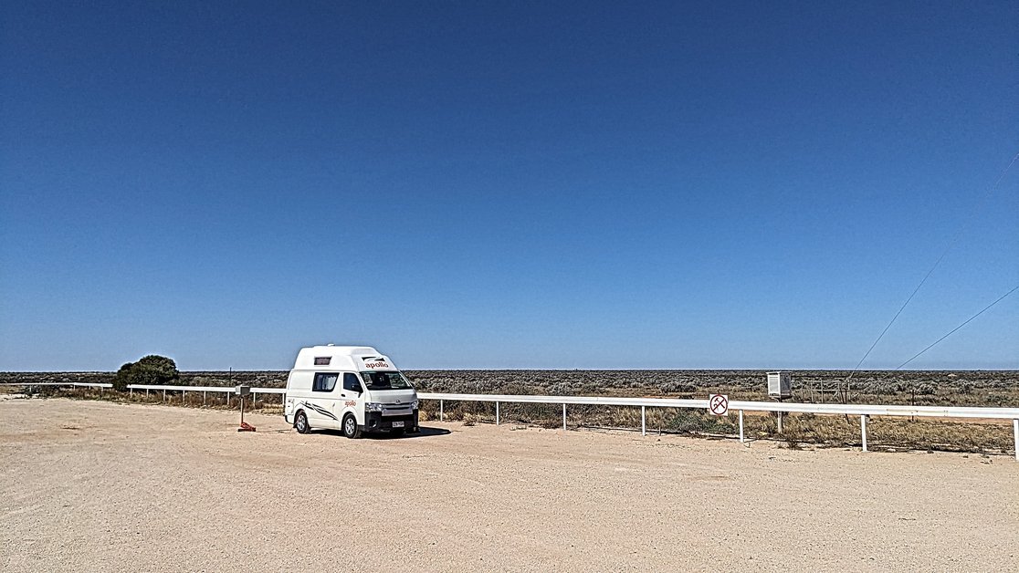 Camping at Old Nullabor Roadhouse on an Australian road trip